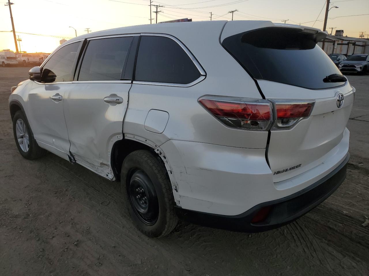 TOYOTA HIGHLANDER LE