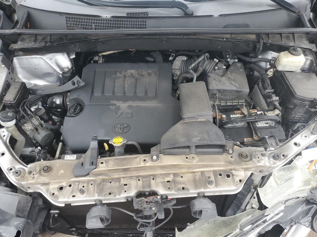 TOYOTA HIGHLANDER XLE