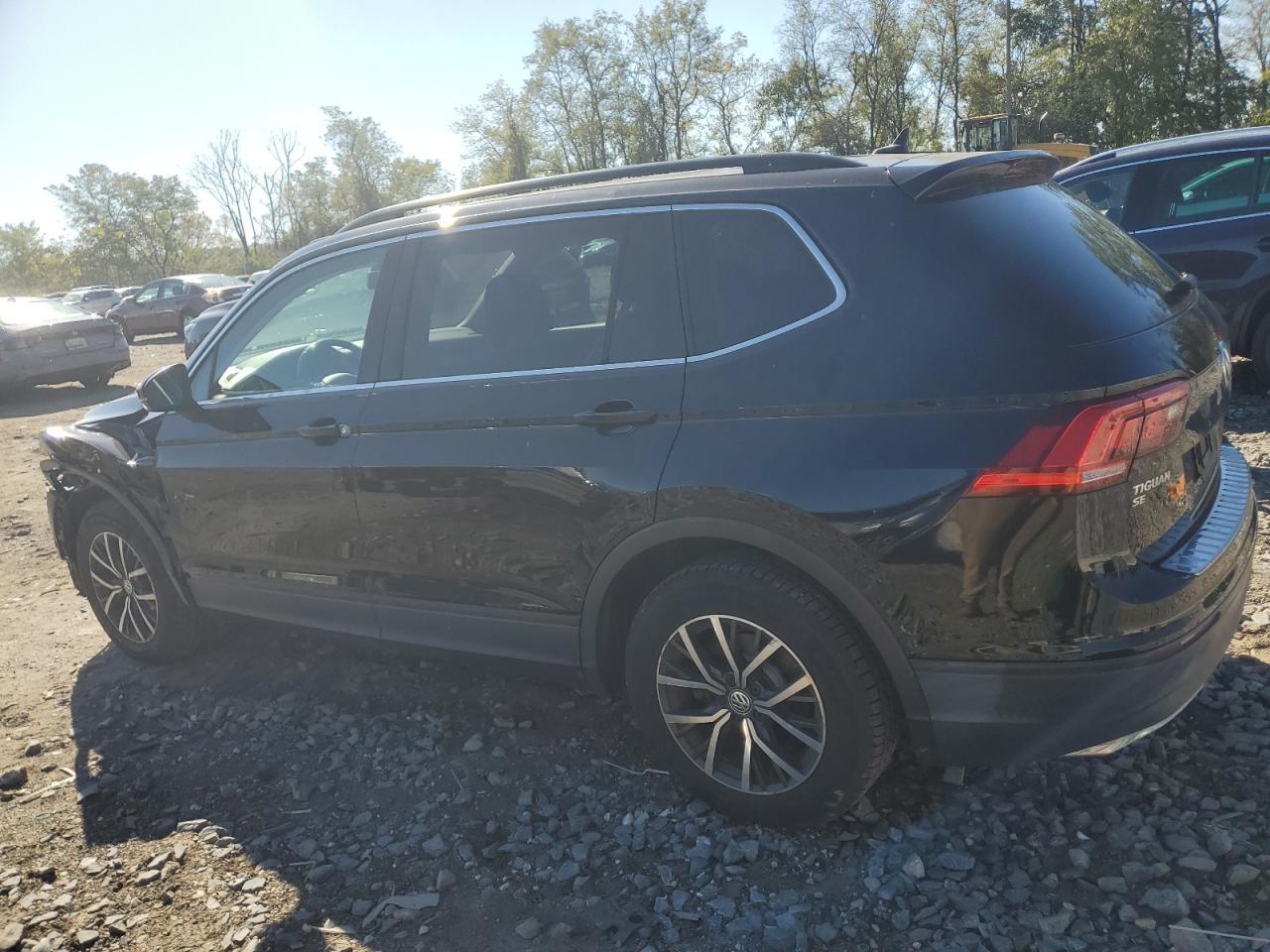VOLKSWAGEN TIGUAN SE