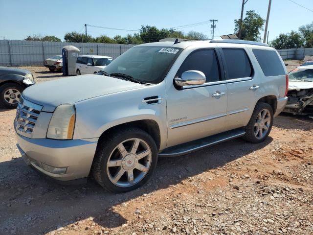 CADILLAC ESCALADE L