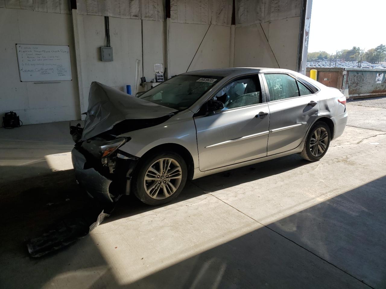 Lot #3302710018 2017 TOYOTA CAMRY LE