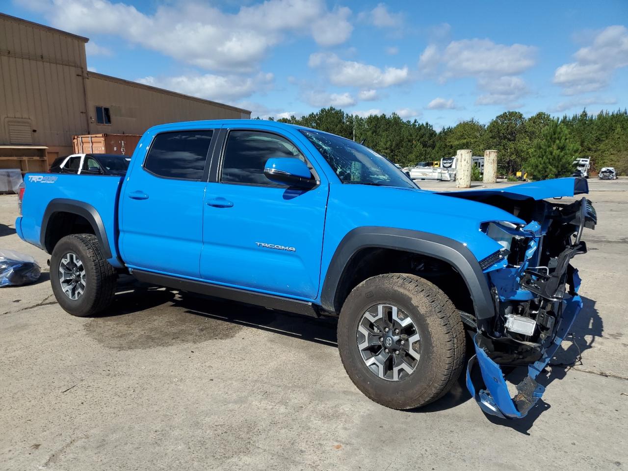 TOYOTA TACOMA DOUBLE CAB