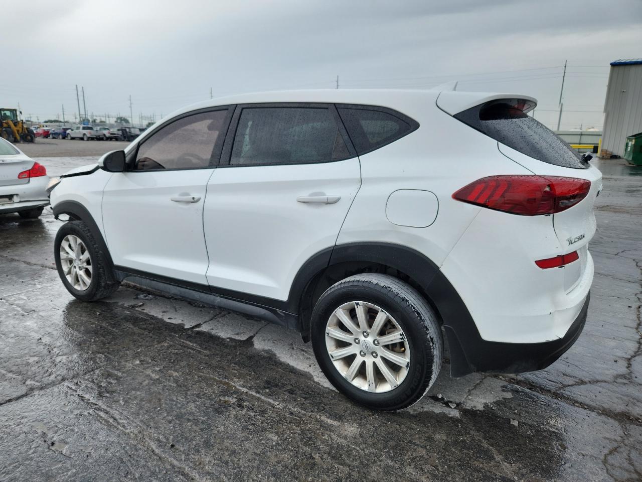 HYUNDAI TUCSON SE