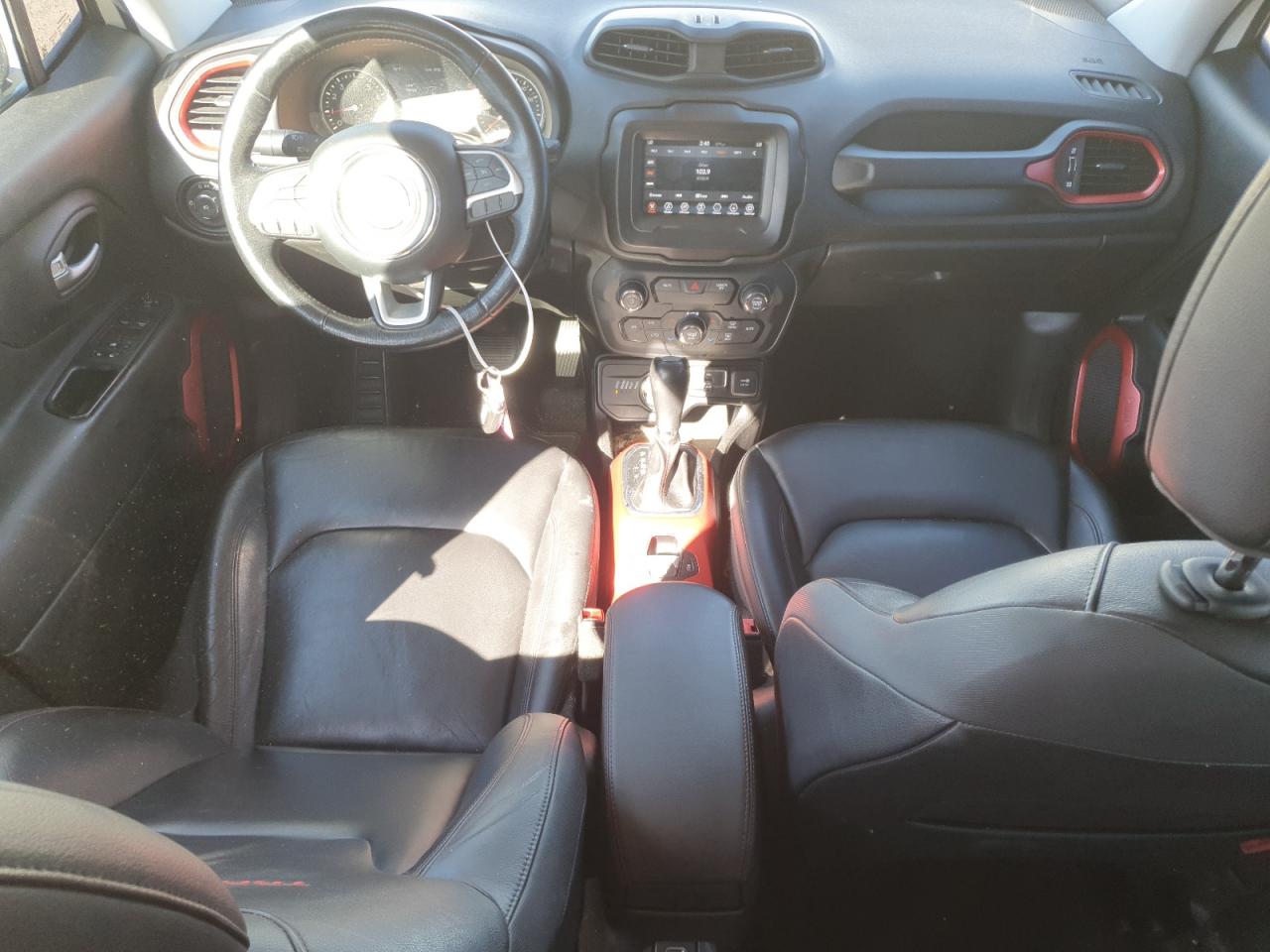 JEEP RENEGADE TRAILHAWK