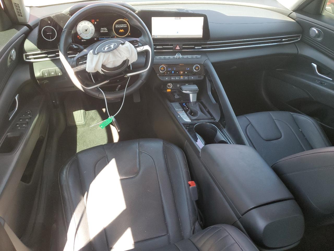 HYUNDAI ELANTRA LIMITED