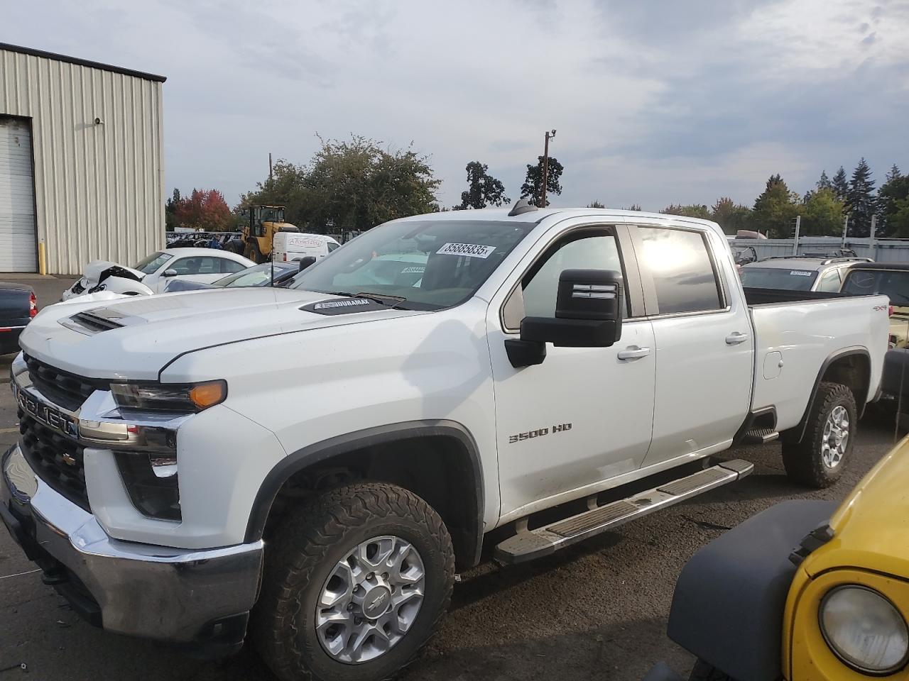 CHEVROLET SILVERADO K3500 LT
