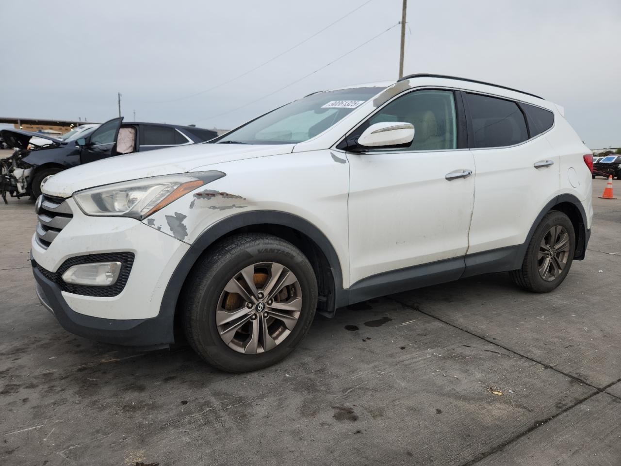 Lot #3284579326 2013 HYUNDAI SANTA FE S