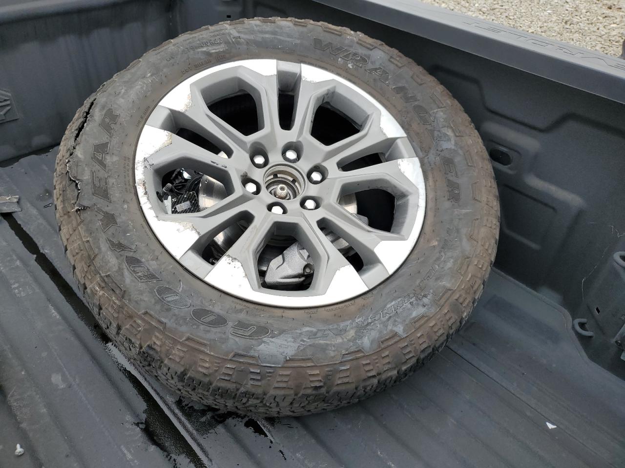 CHEVROLET SILVERADO K1500 HIGH COUNTRY