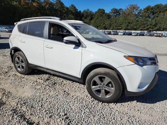 2015 TOYOTA RAV4 XLE - JTMRFREV6FD154843