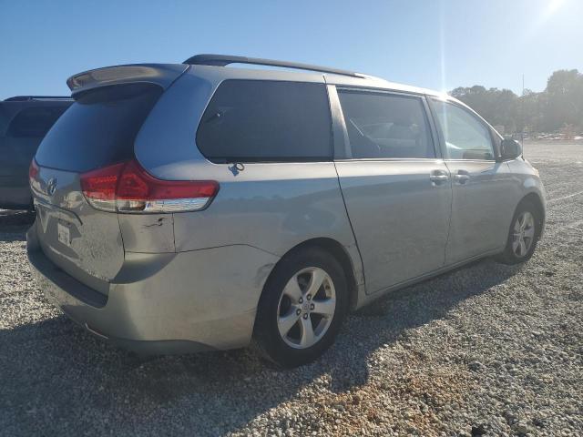 2011 TOYOTA SIENNA LE - 5TDKK3DC1BS013087