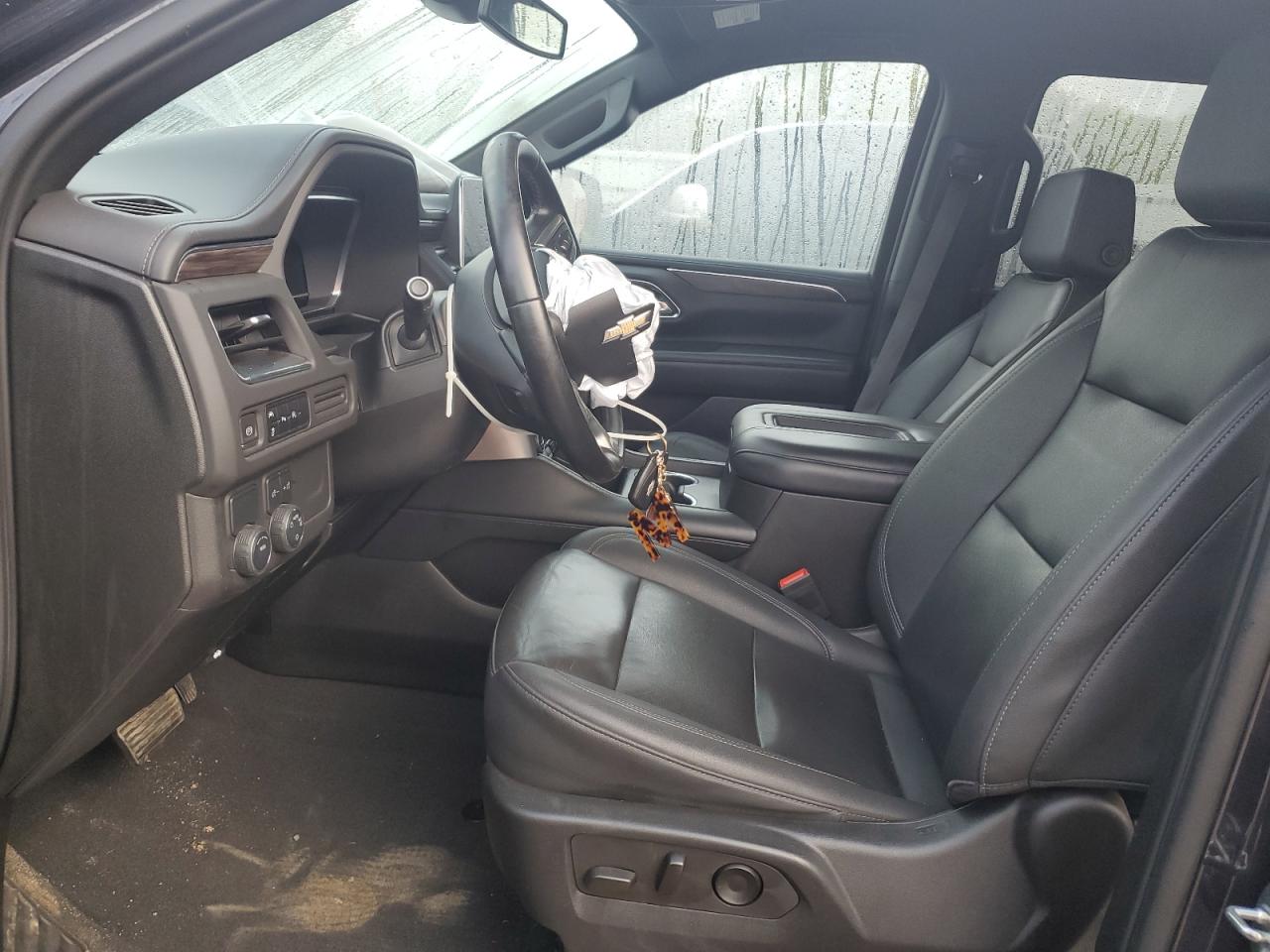 CHEVROLET SUBURBAN C1500 LT