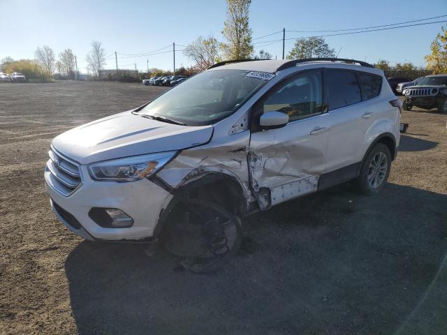 Global Auto Auctions: 2018 FORD ESCAPE SEL