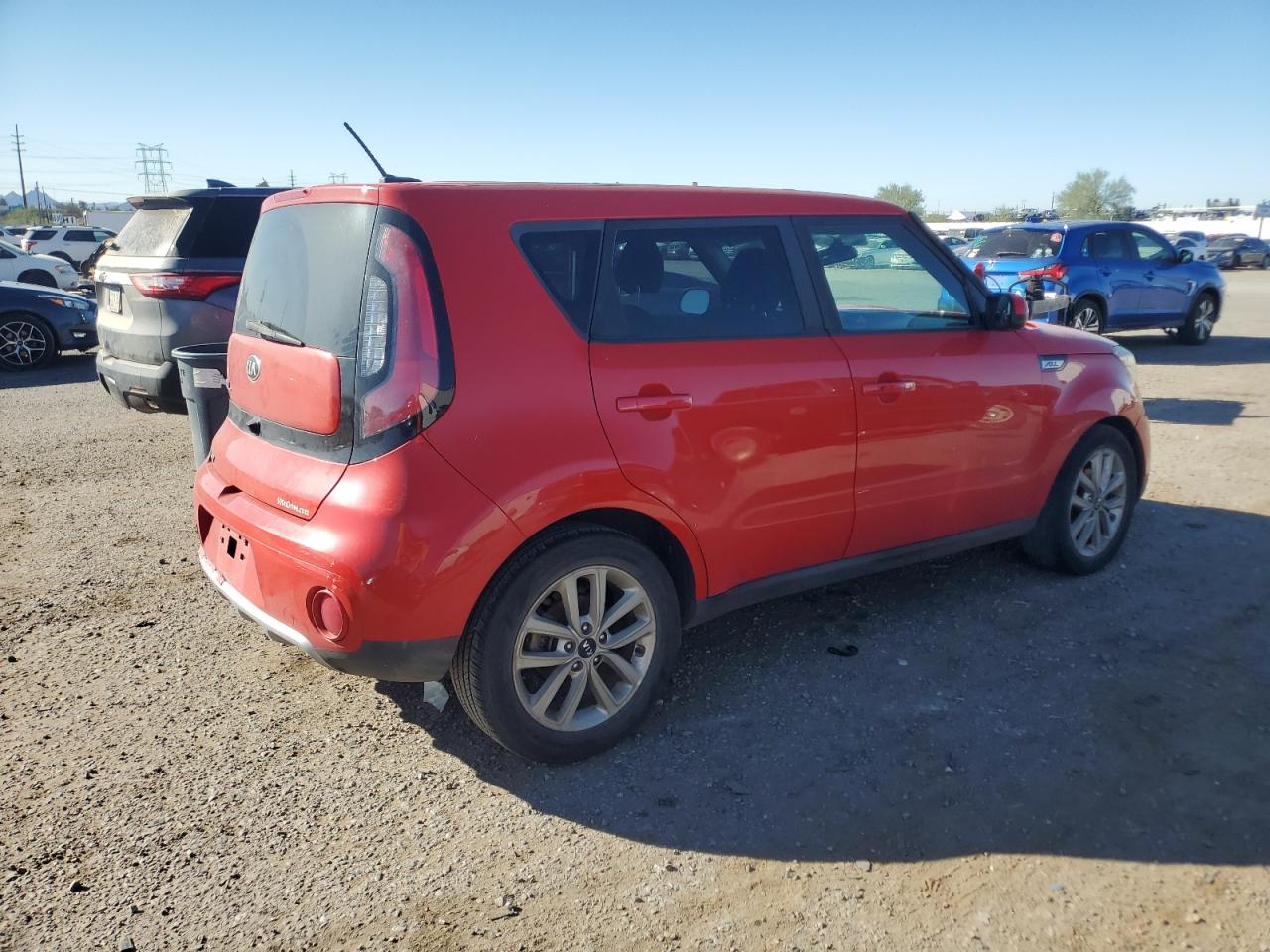 KIA SOUL +