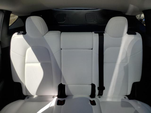 2024 TESLA MODEL Y 7SAYGDEF8RF022459