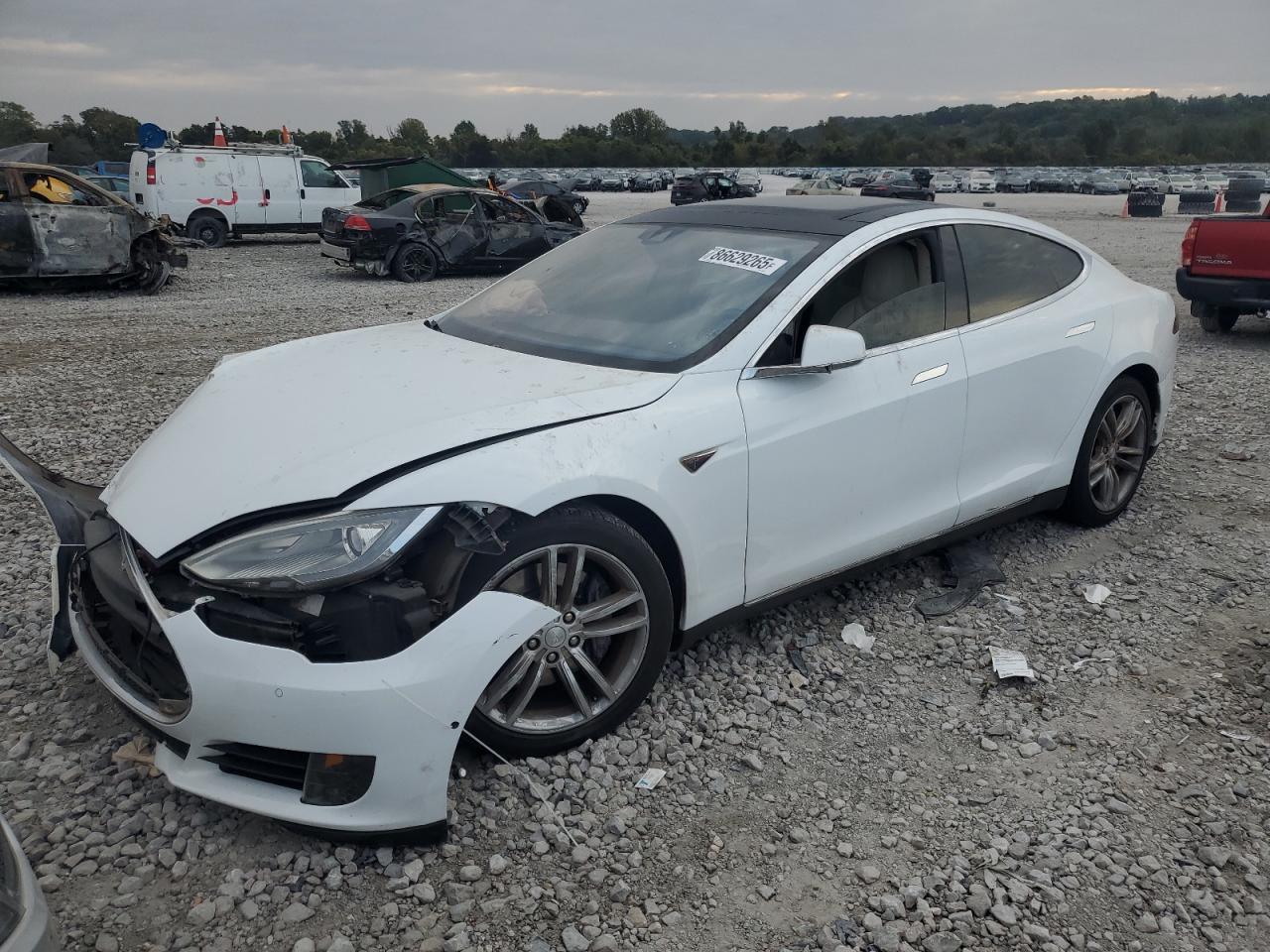 TESLA MODEL S 70D