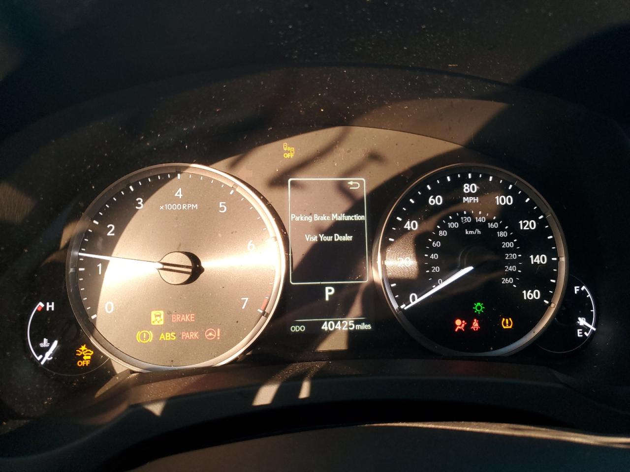 LEXUS IS 350 F SPORT DESIGN