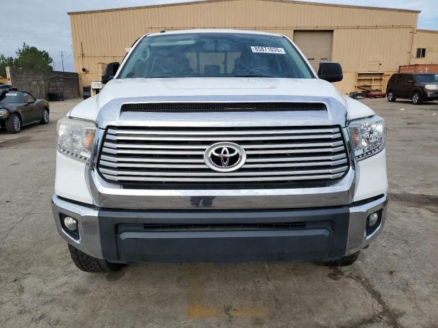 2017 TOYOTA TUNDRA DOU 5TFRM5F12HX110155