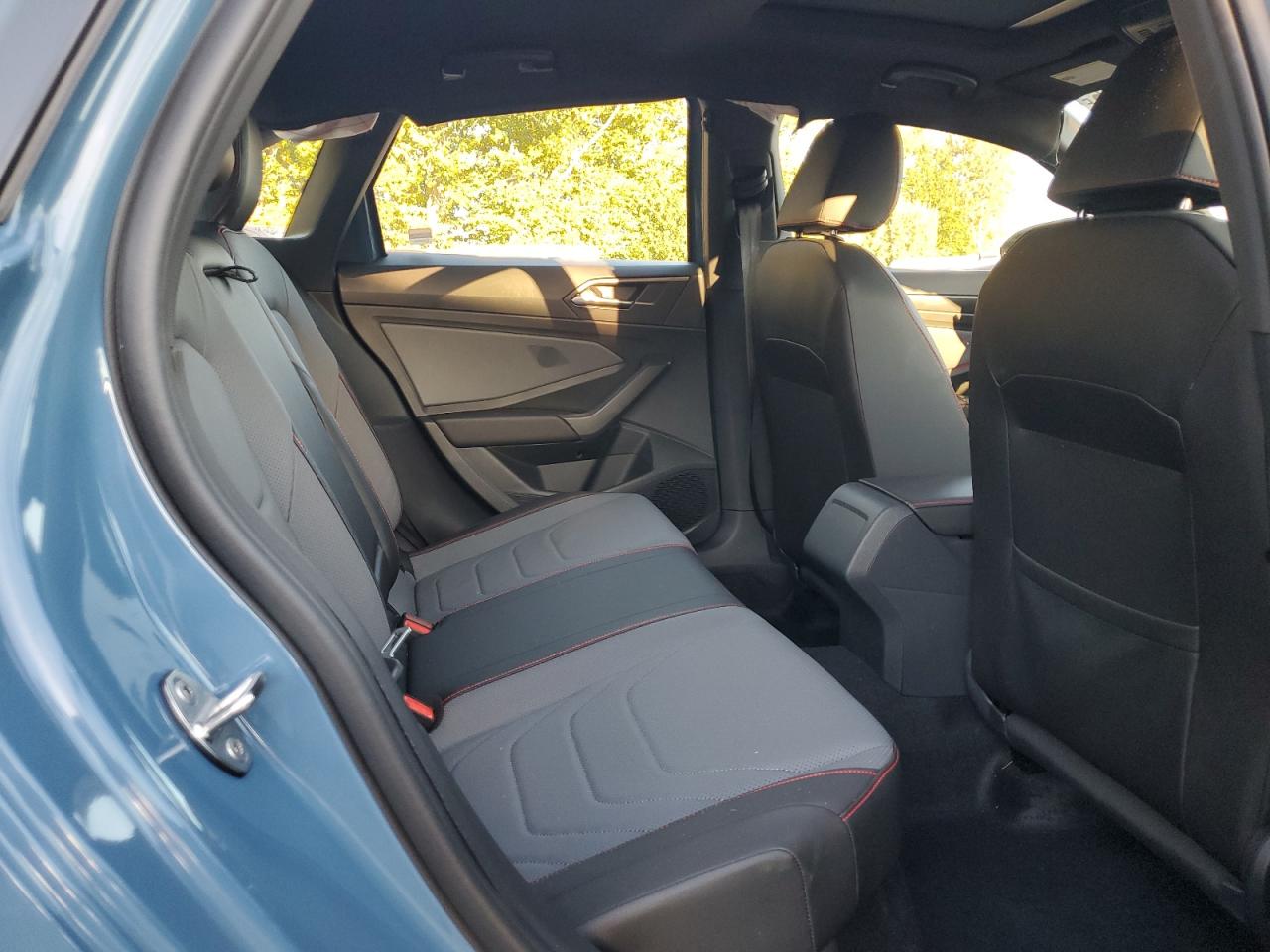 VOLKSWAGEN JETTA GLI AUTOBAHN