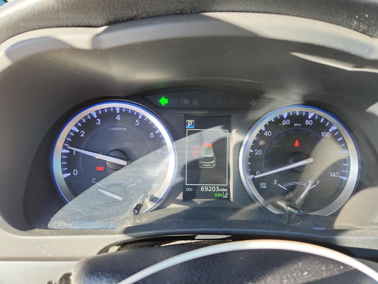 TOYOTA HIGHLANDER SE