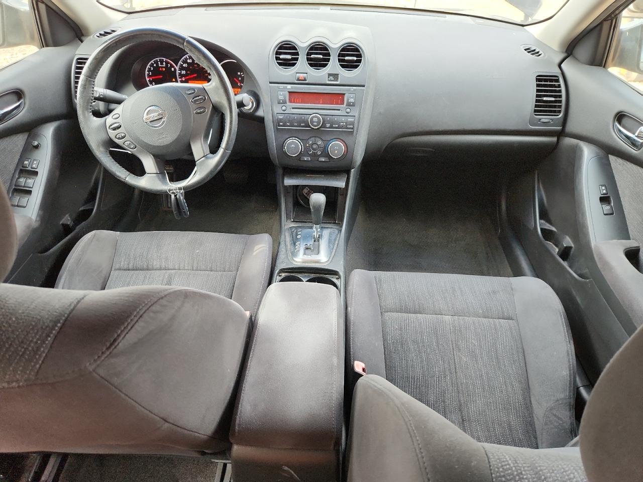 NISSAN ALTIMA BASE