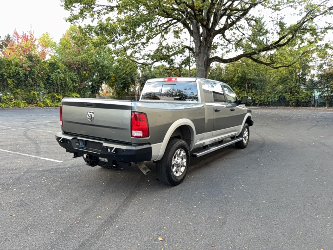DODGE RAM 3500 LARAMIE