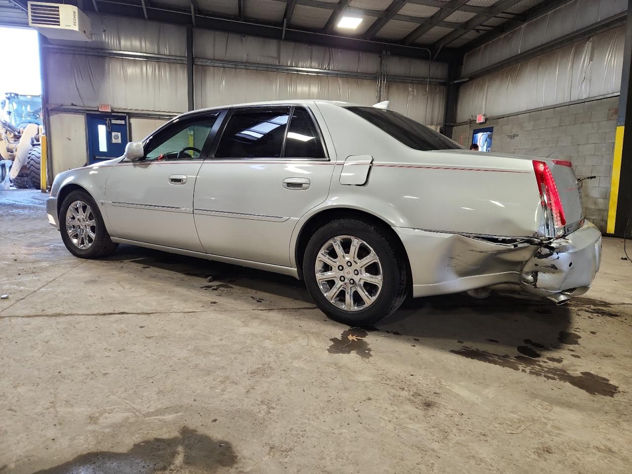 Lot #3284039885 2009 CADILLAC DTS
