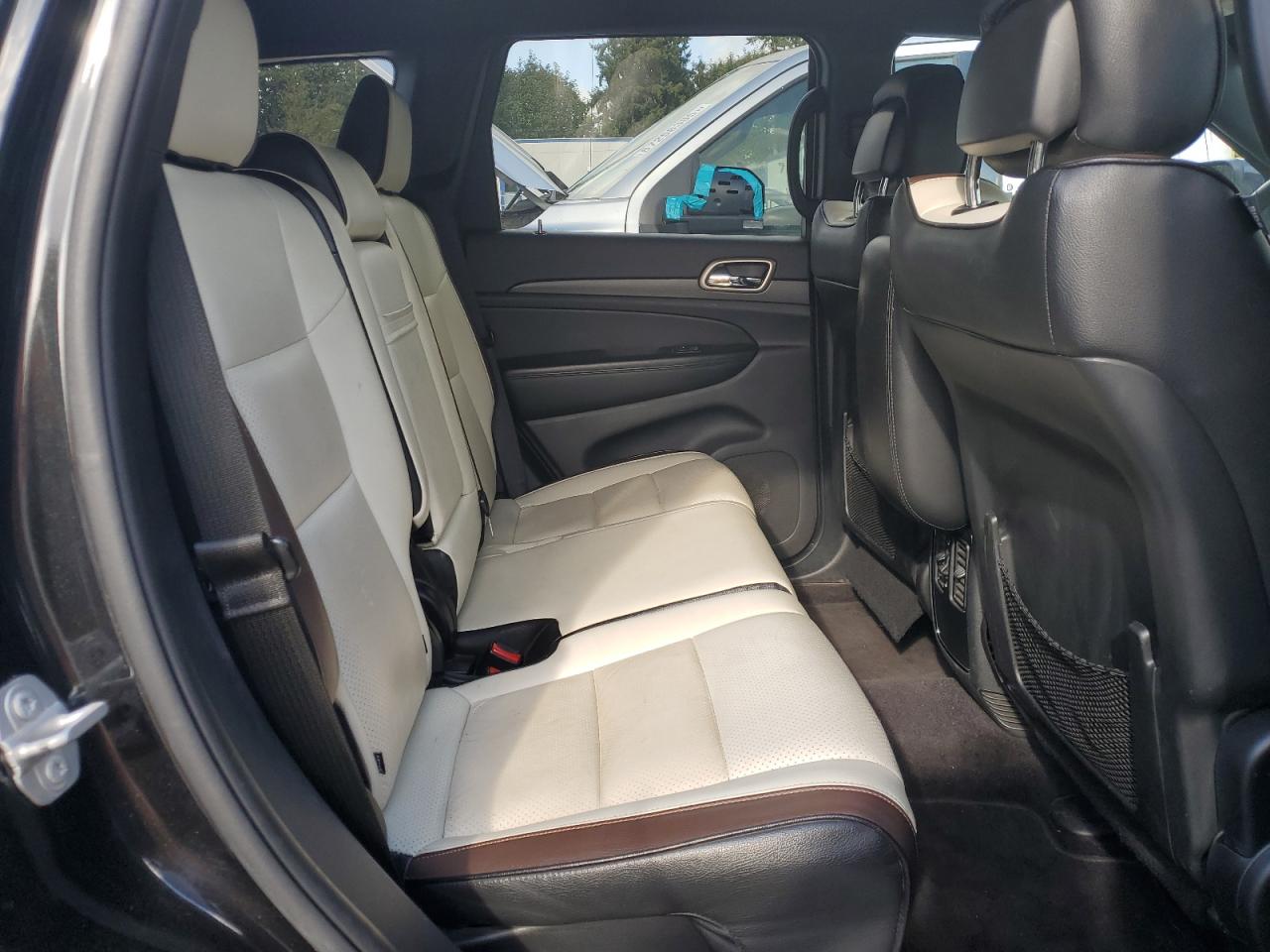 JEEP GRAND CHEROKEE LAREDO