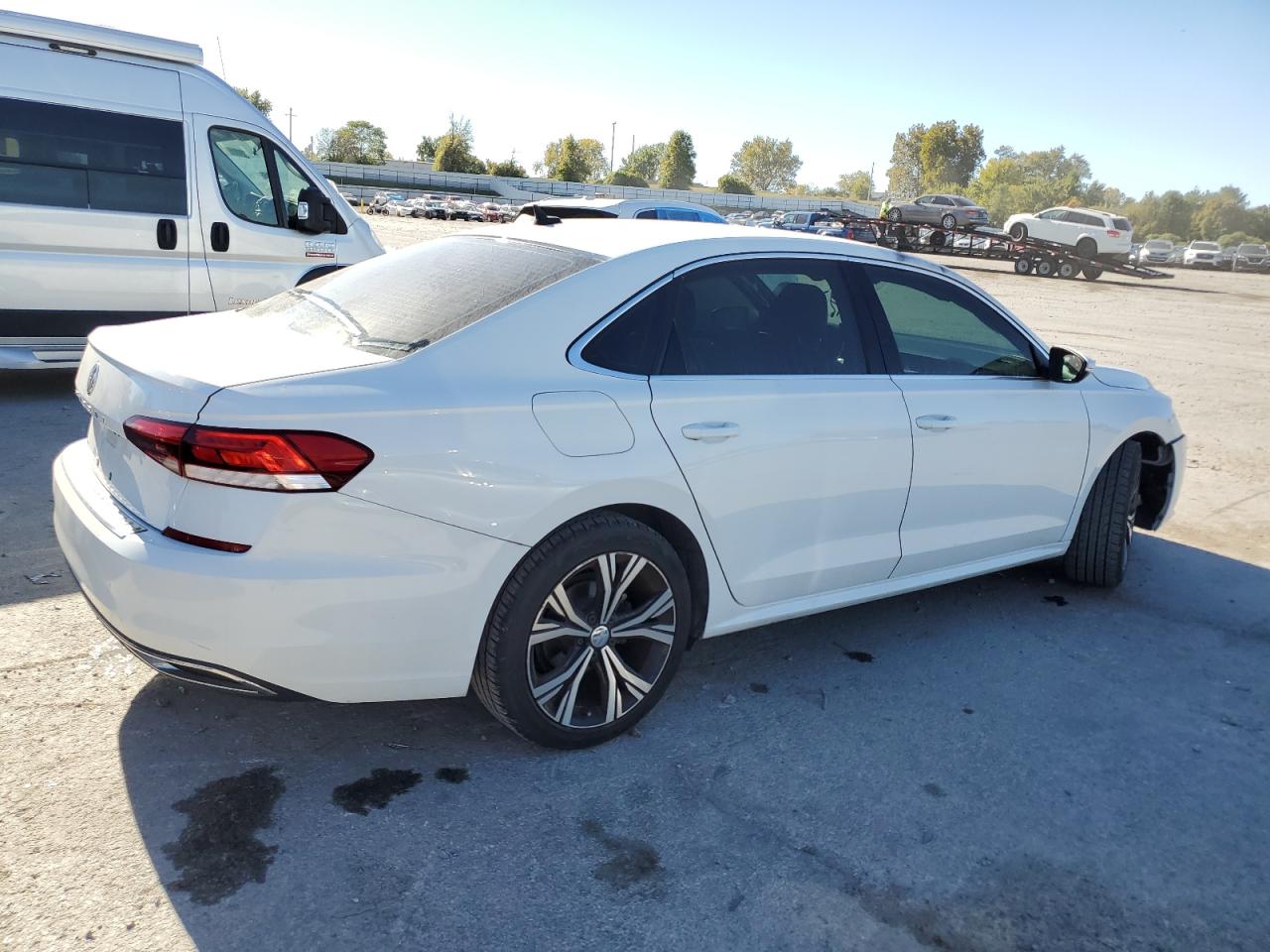 VOLKSWAGEN PASSAT SE