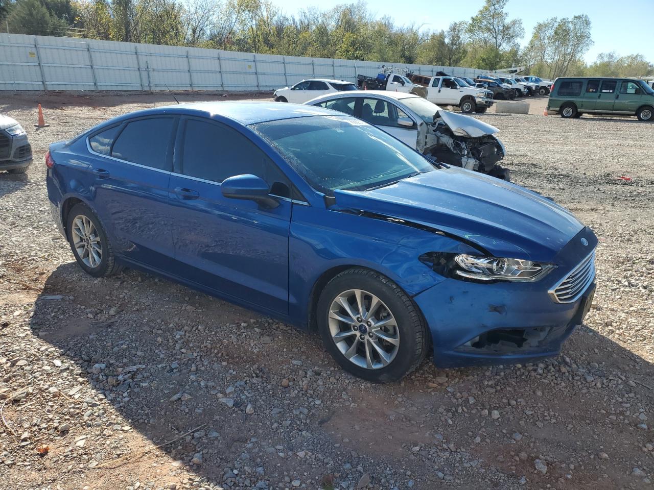 FORD FUSION SE