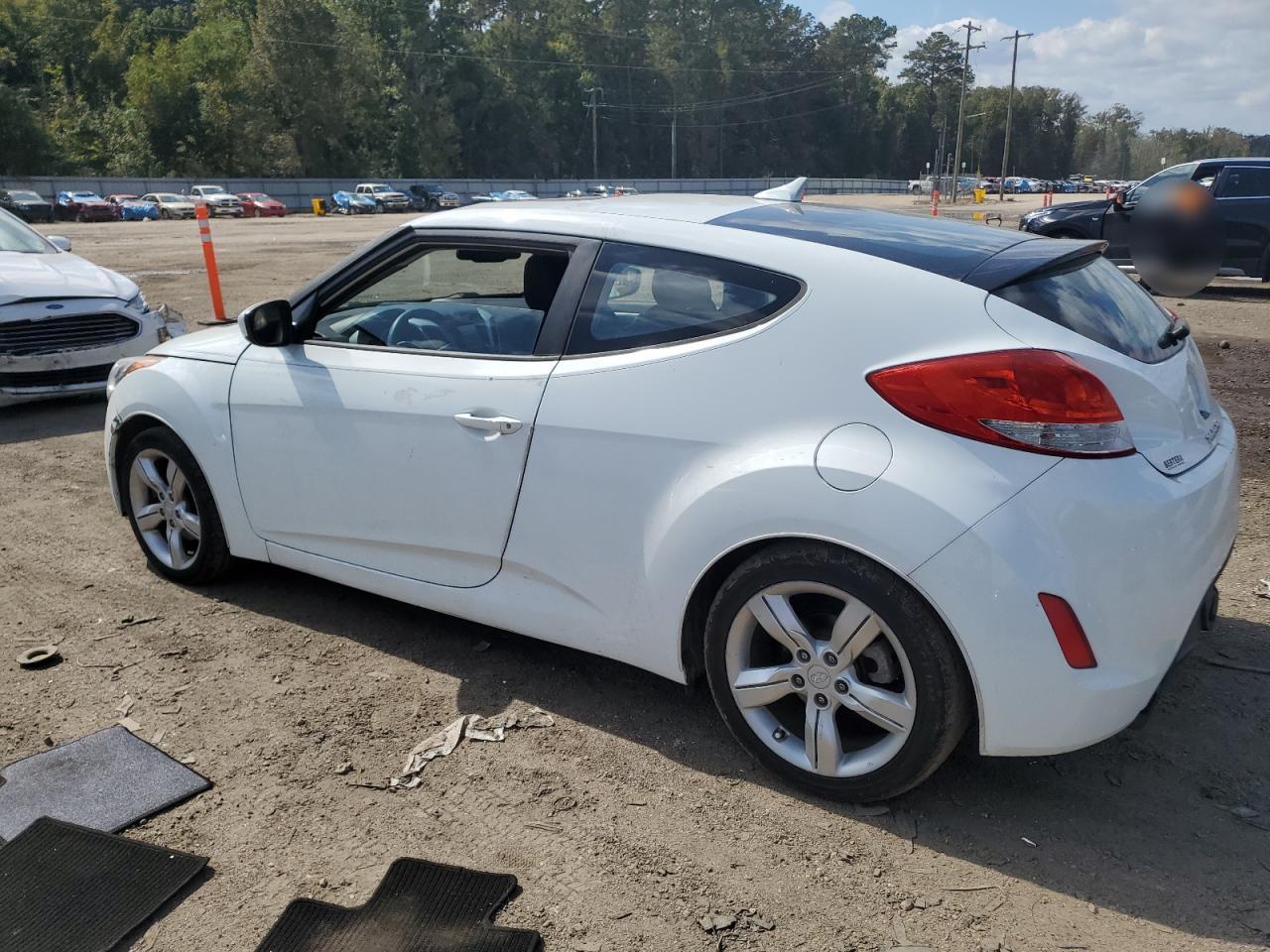 HYUNDAI VELOSTER