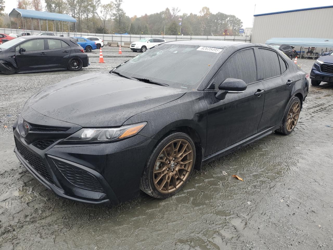 TOYOTA CAMRY SE NIGHT SHADE