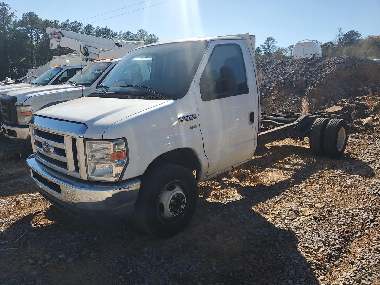 FORD ECONOLINE E350 SUPER DUTY CUTAWAY VAN