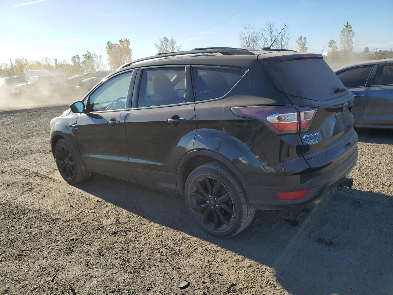 FORD ESCAPE TITANIUM