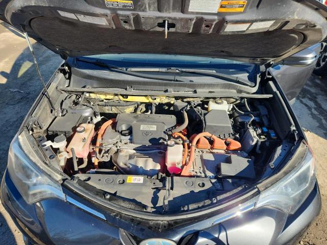 2018 TOYOTA RAV4 HV LE - JTMRJREV8JD175992