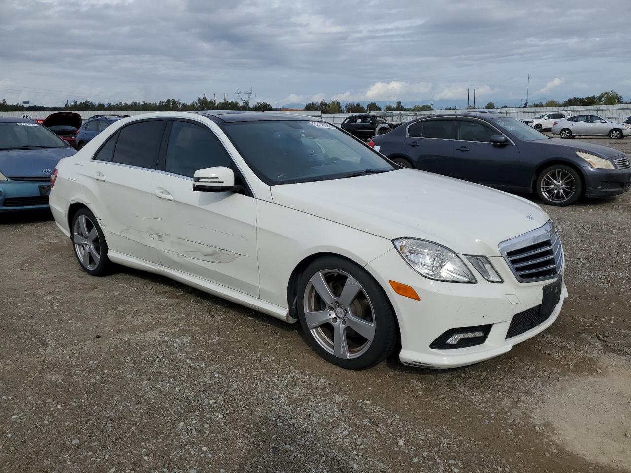 MERCEDES-BENZ E-CLASS 350