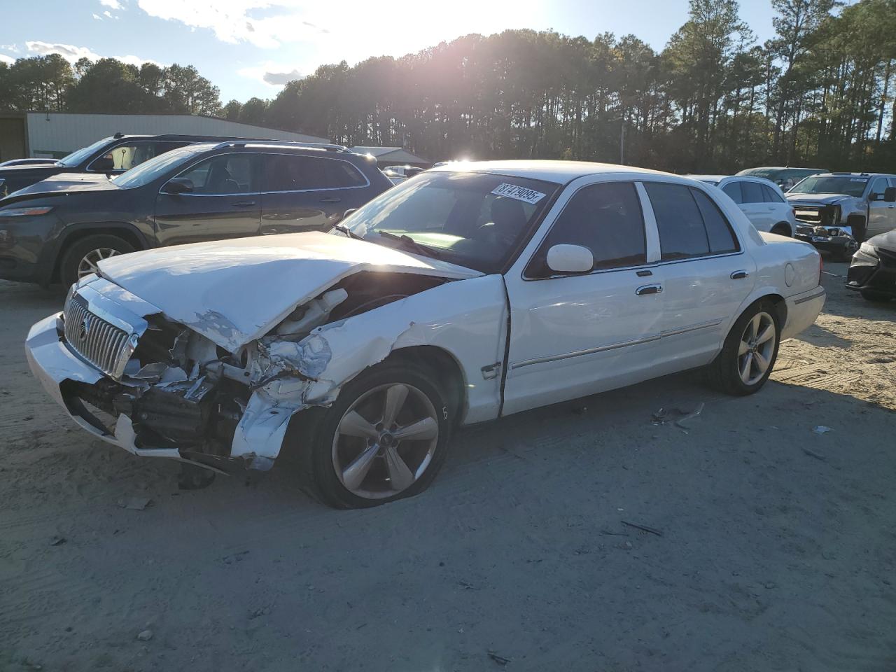 Lot #3303645930 2008 MERCURY GRAND MARQ