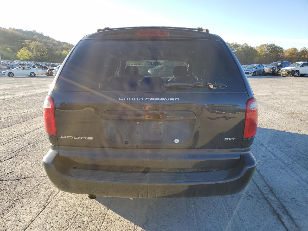 Lot #3301604674 2005 DODGE GRAND CARA