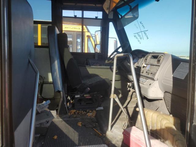 2010 FREIGHTLINER SAF-T-LINER C2 #3273851186