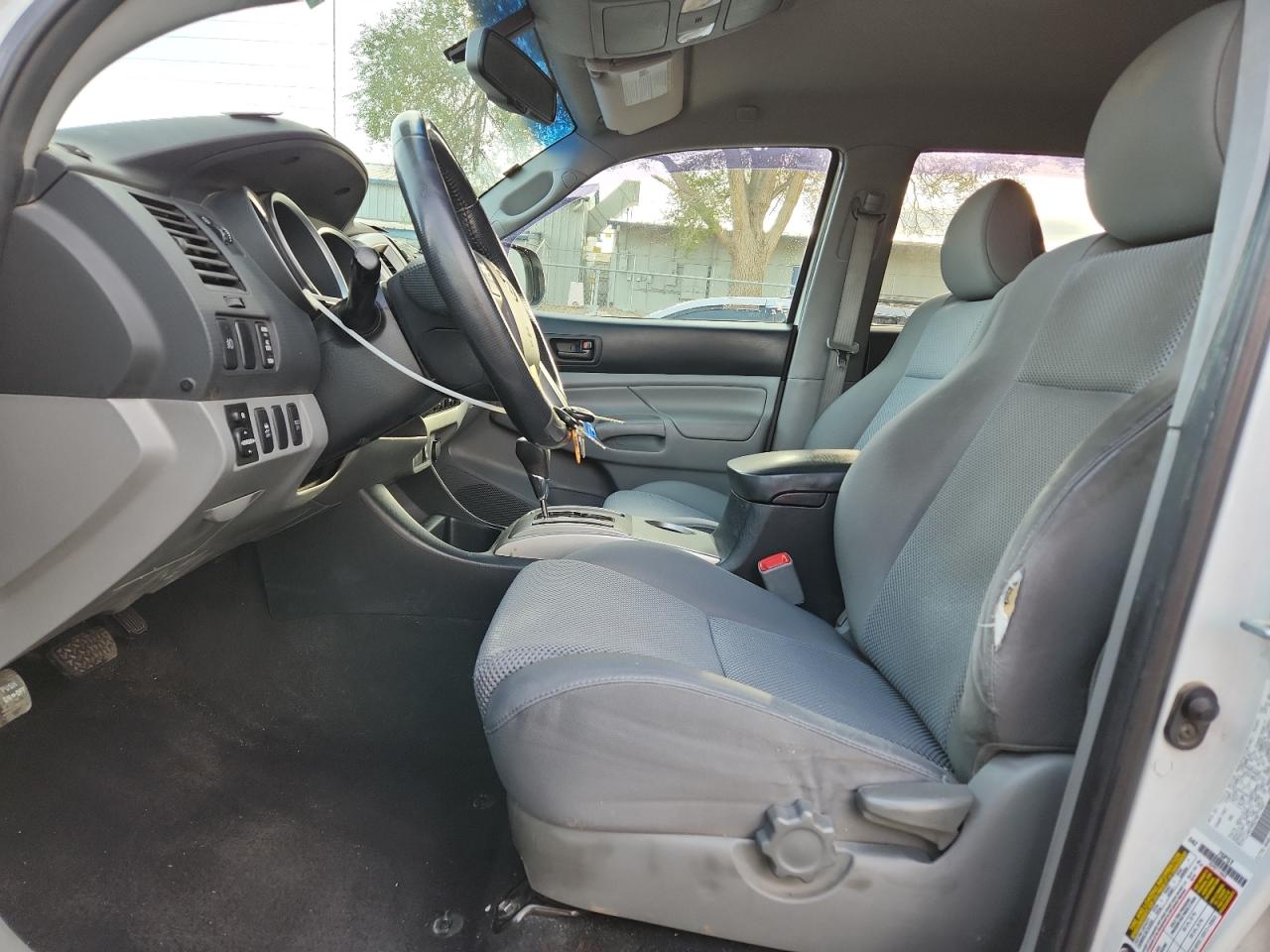 TOYOTA TACOMA DOUBLE CAB