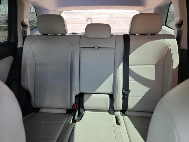 2018 VOLKSWAGEN TIGUAN SE 3VV2B7AX8JM043444