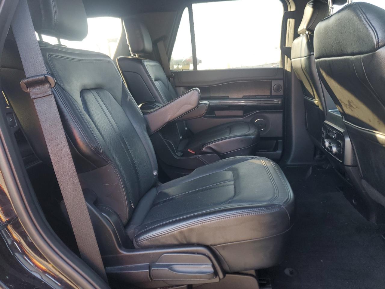 FORD EXPEDITION LIMITED