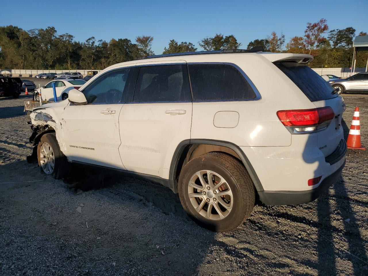 JEEP GRAND CHEROKEE LAREDO