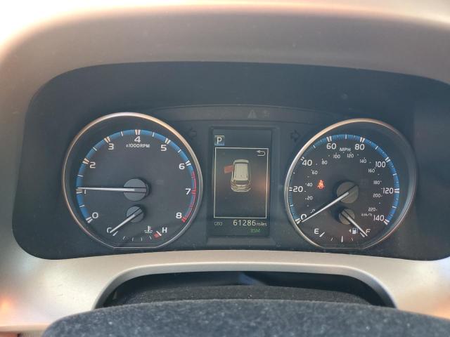2018 TOYOTA RAV4 ADVEN 2T3RFREV6JW759988