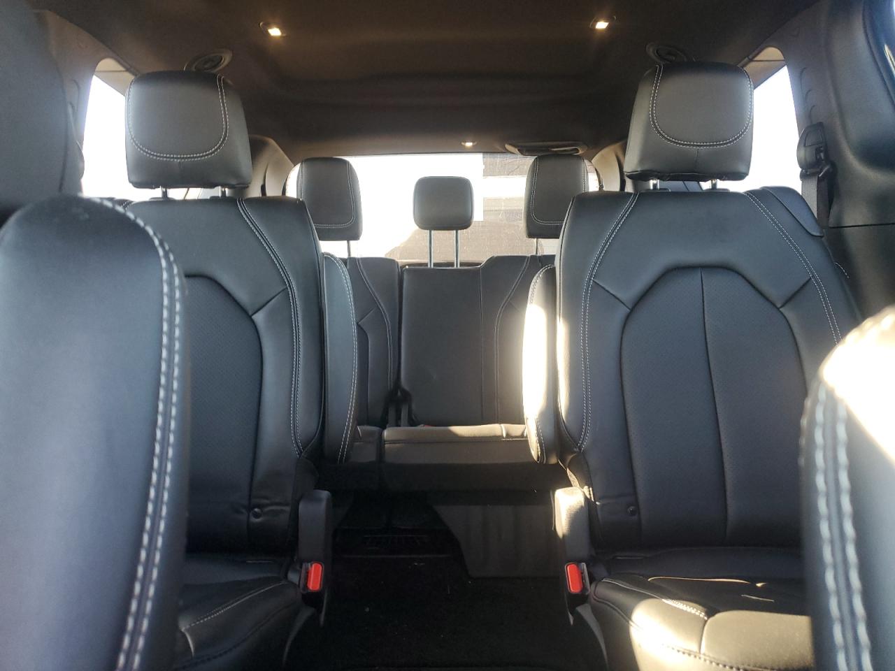 CHRYSLER PACIFICA SELECT