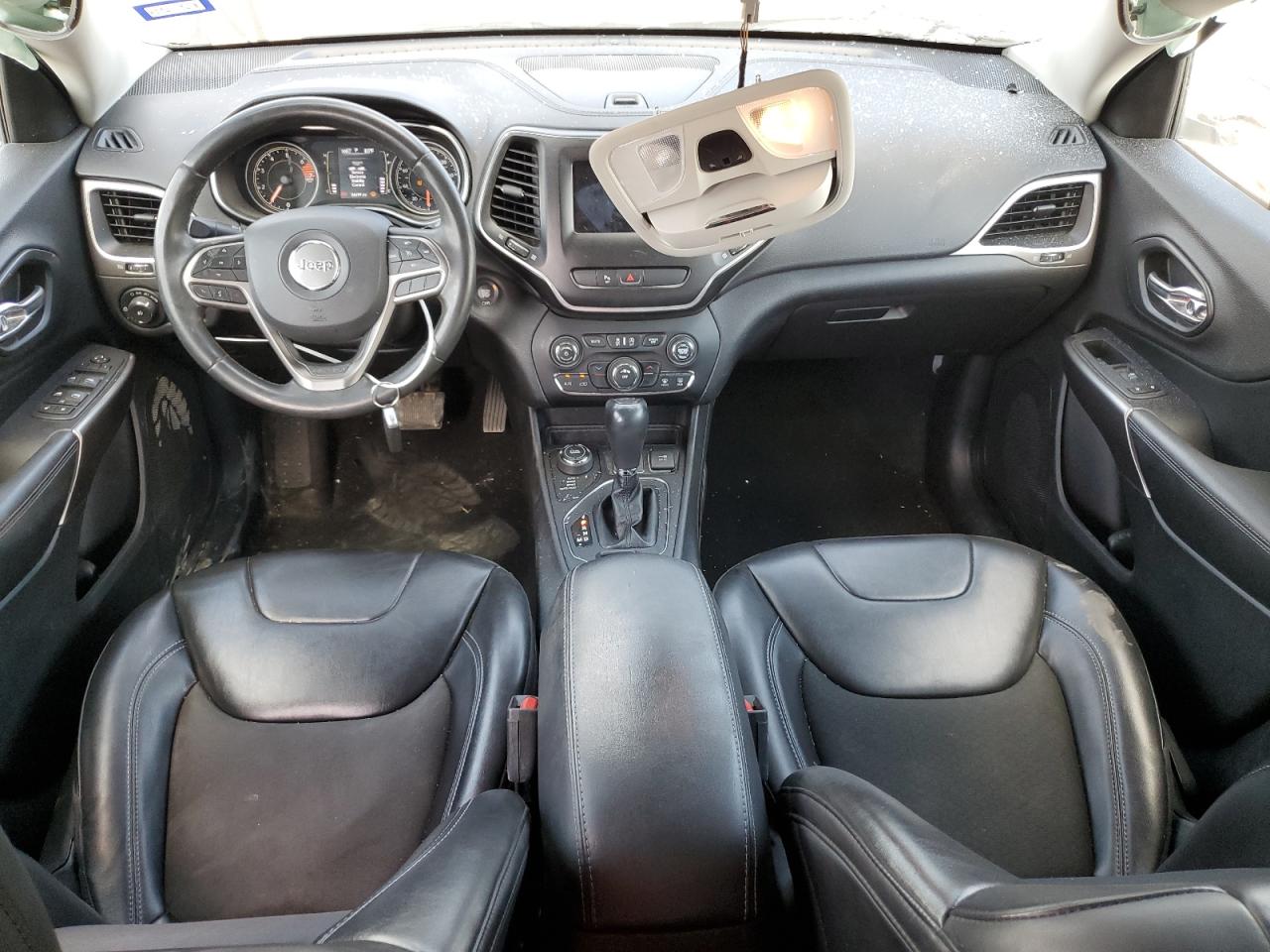 JEEP GRAND CHEROKEE LATITUDE PLUS