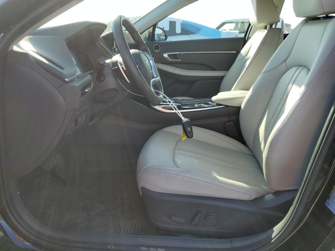 HYUNDAI SONATA HYBRID