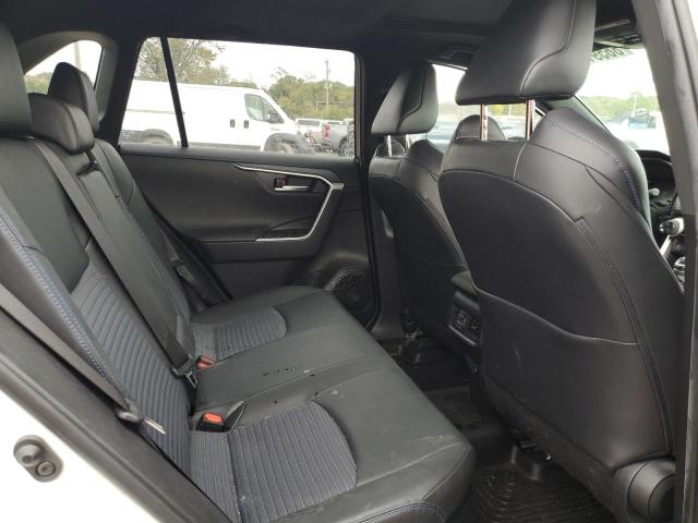 2019 TOYOTA RAV4 XSE - JTMEWRFV5KJ023315