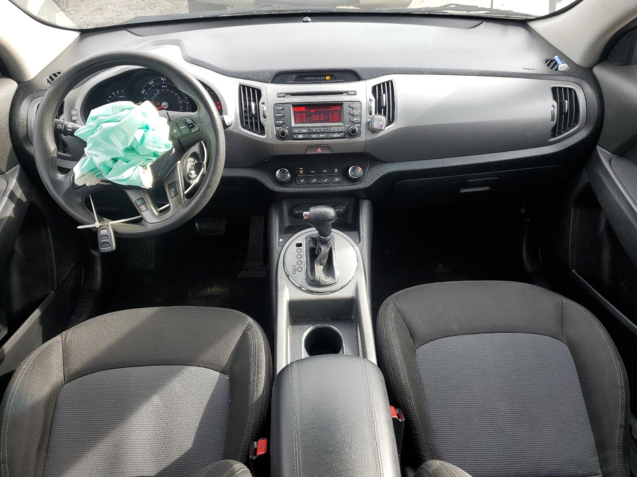 KIA SPORTAGE LX