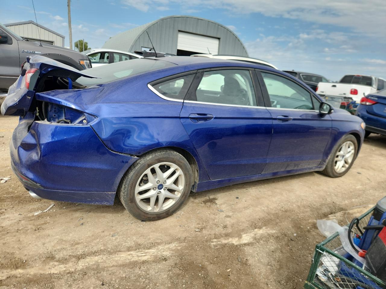 FORD FUSION SE