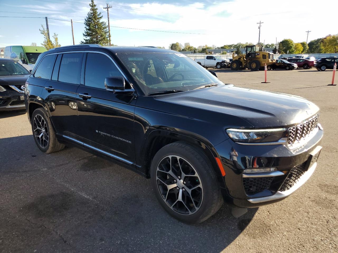 JEEP GRAND CHEROKEE SUMMIT